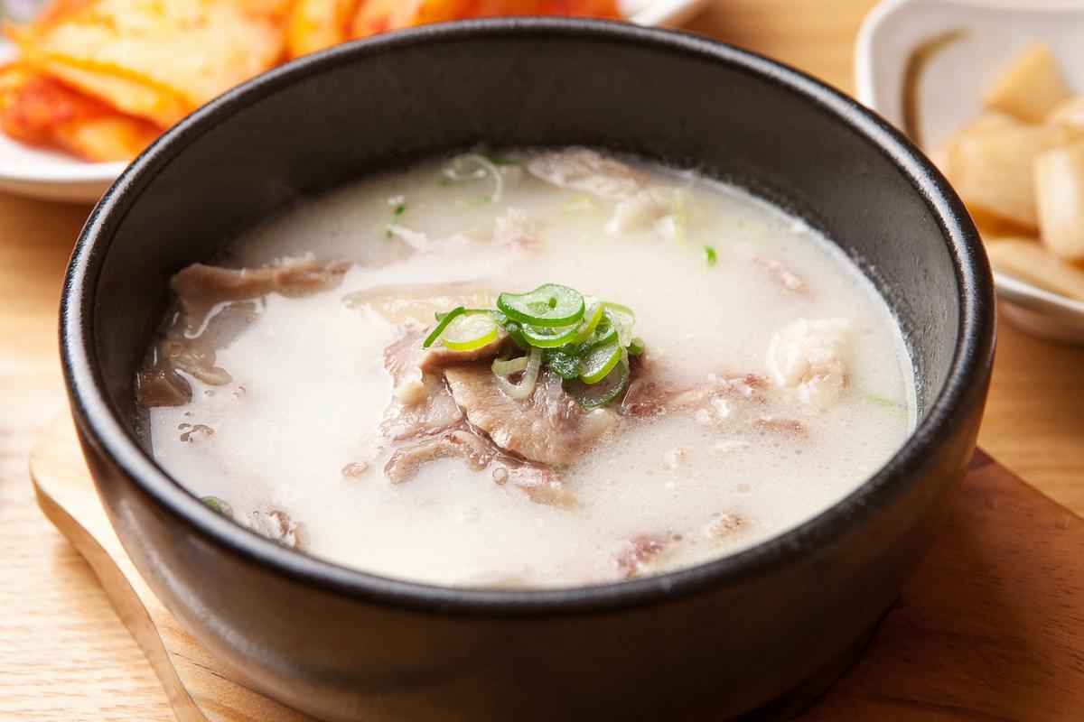 羊肉汤骨头汤为什么是浓白色？秘密就在于它！