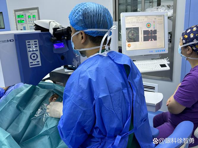 转动眼球能改善视力吗？治疗近视眼靠谱吗？