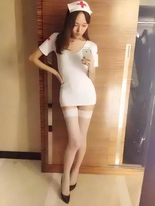 孙静雅（罗月）的双面人生：辉煌与落魄的背后